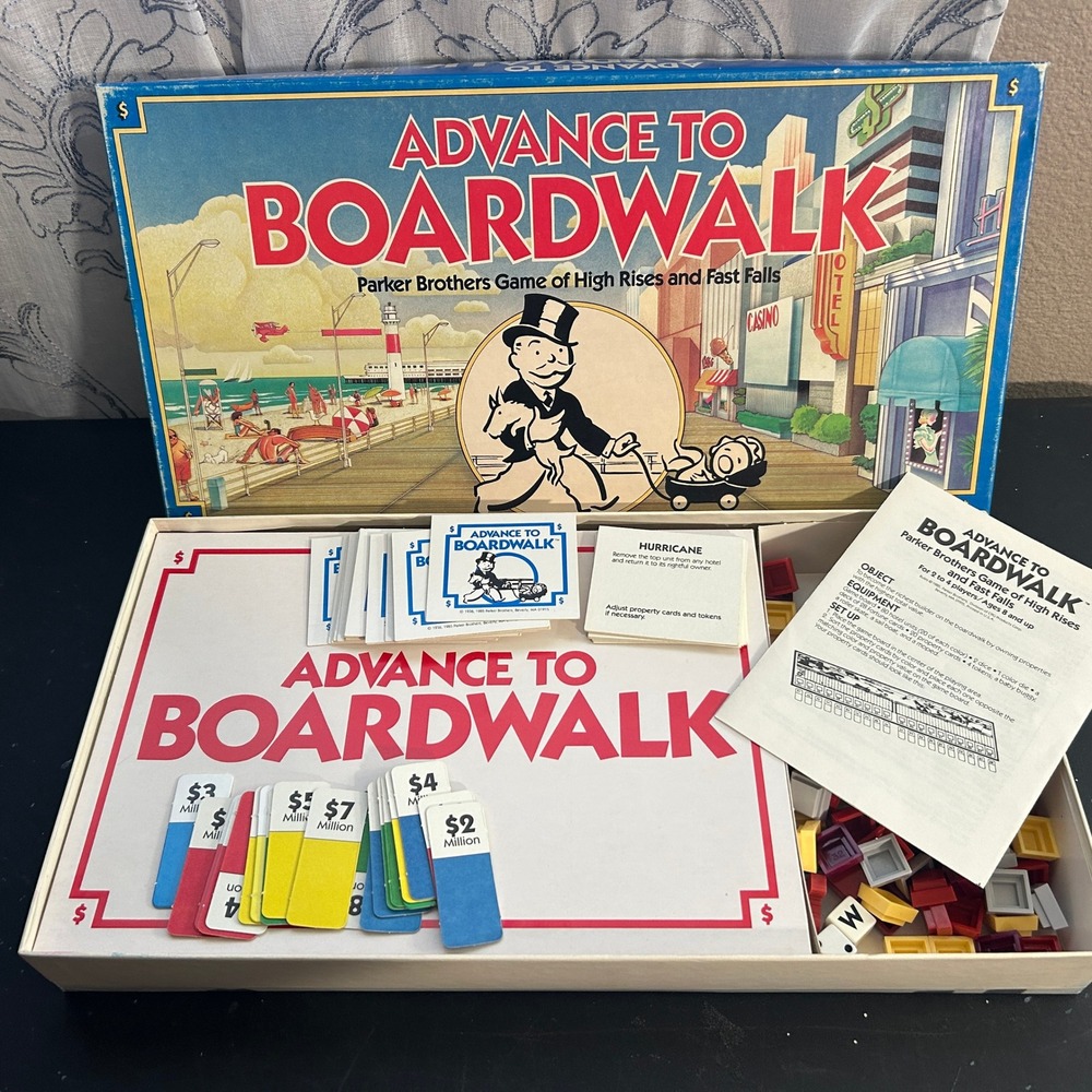 Vintage 1985 Monopoly Advance to Boardwalk Beach Waterfront Fortune Game 100%